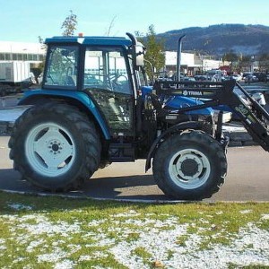 New Holland TS110 2000