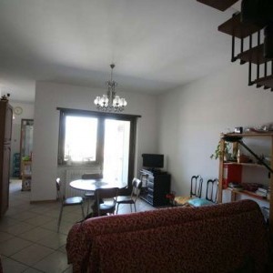 L’AQUILA privato vende duplex