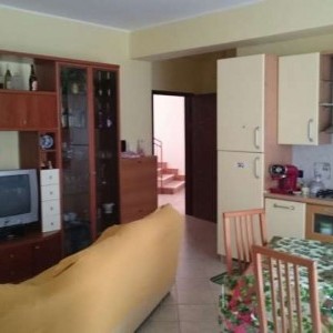 APPARTAMENTO A L'AQUILA ZONA GIGNANO