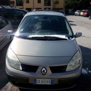 RENAULT Diesel del 2004