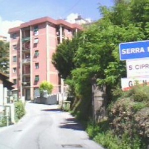 4 VANI+INGRESSO TUTTO RISTRUTTURATO CON GRANDE POGGIOLO
