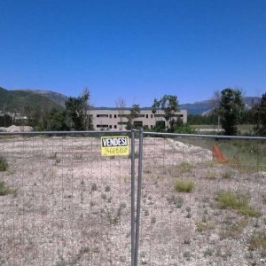 Vendesi terreno edificabile Zona industriale di Sassa
