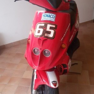 Scooter Malaguti f12 capirex 50 cc.