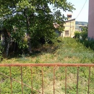 RUSTICO CON TERRENO