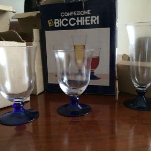 bicchieri in vetro soffiato