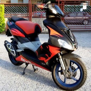 Aprilia SR 50 R