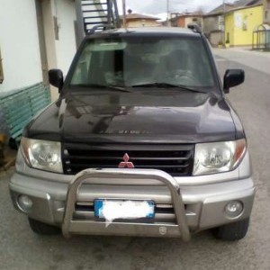 Mitrsubishi pajero Gas del 2004