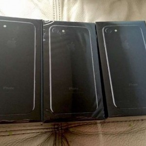 Apple iPhone 7 Plus Factory Unlocked