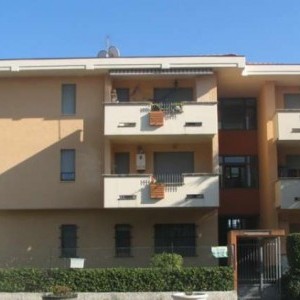 appartamento arredato piano terra