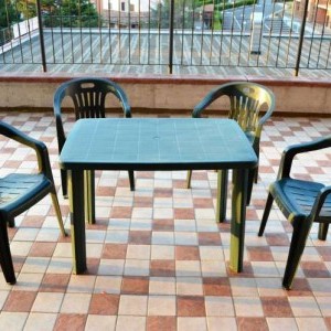 Tavolo e sedie