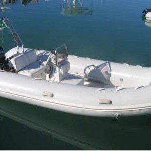 Gommone brig falcon 500 e yamaha 40 cv + carrello stradale