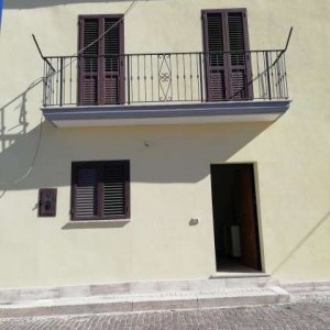 Vendesi casa singola ottimo affare