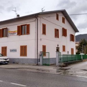 Sassa Scalo Casa indipendente bifamiliare