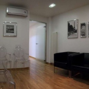 AFFITTASI STUDIO DENTISTICO