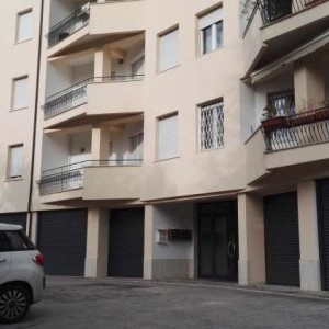 2 doppie e 2 singole in zona S. Francesco (via Moscardelli)