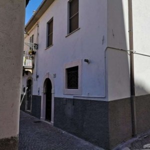 Sulmona palazzina in Centro Ristrutturata