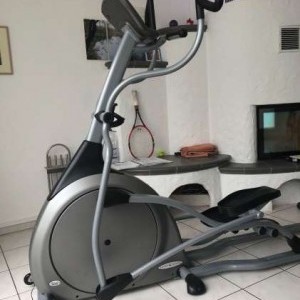 Cross trainer salvaspazio Marchio: Fitness Vision X6200