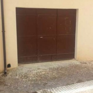Garage in piazza