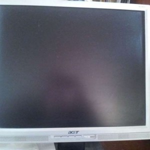 Monitor lcd Acer 1917 19