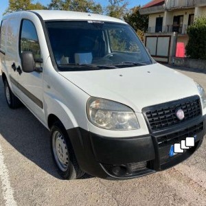 Furgoni FIAT doblo Immatricolata 2009