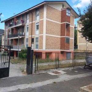 Avezzano adiacente scuole e servizi