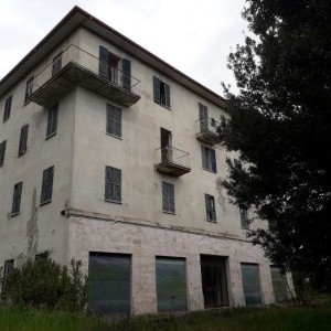 COSTRUIRE IN TOSCANA