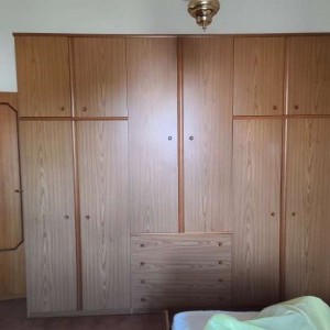 Camera da letto stile moderno