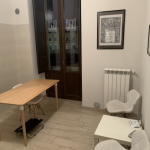 Trilocale uso studio P.zza Duomo